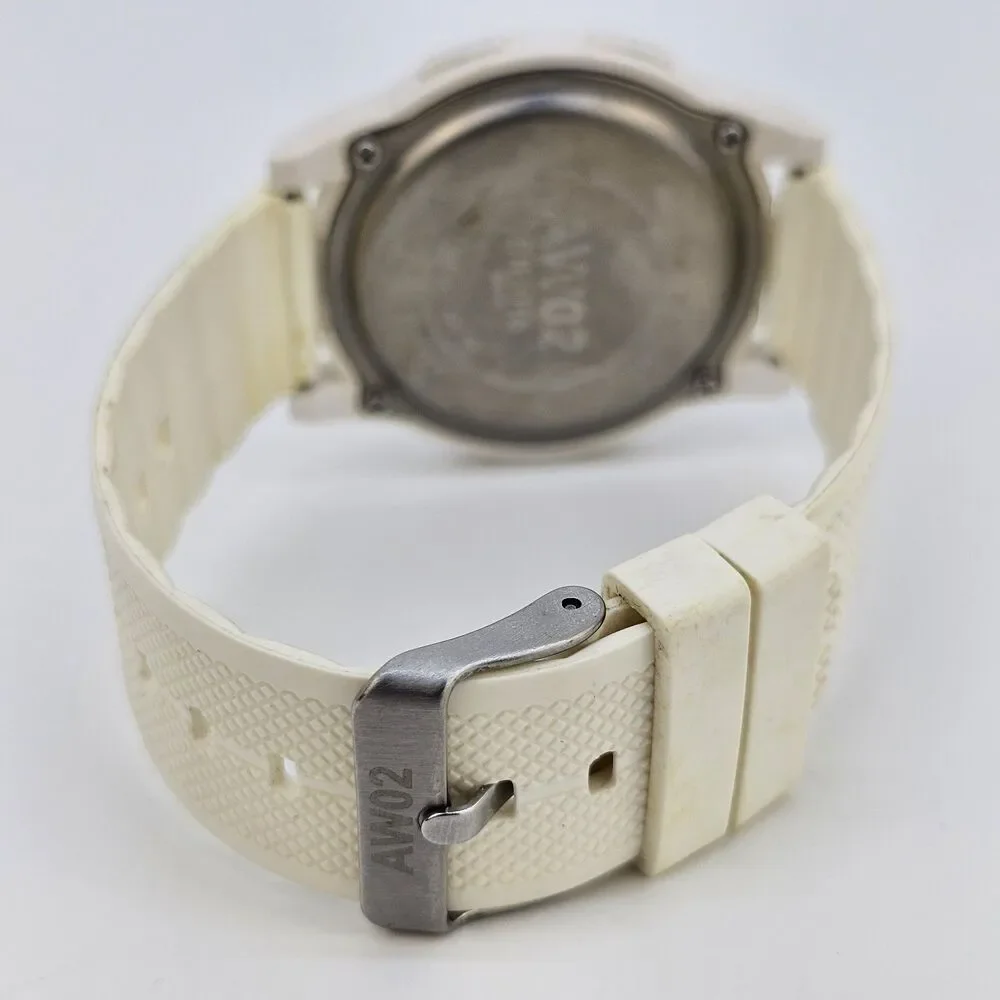 Beeasy AW02 Men's Ultra Slim Digital Watch 44MM White Plastic Bands New‎ Battery